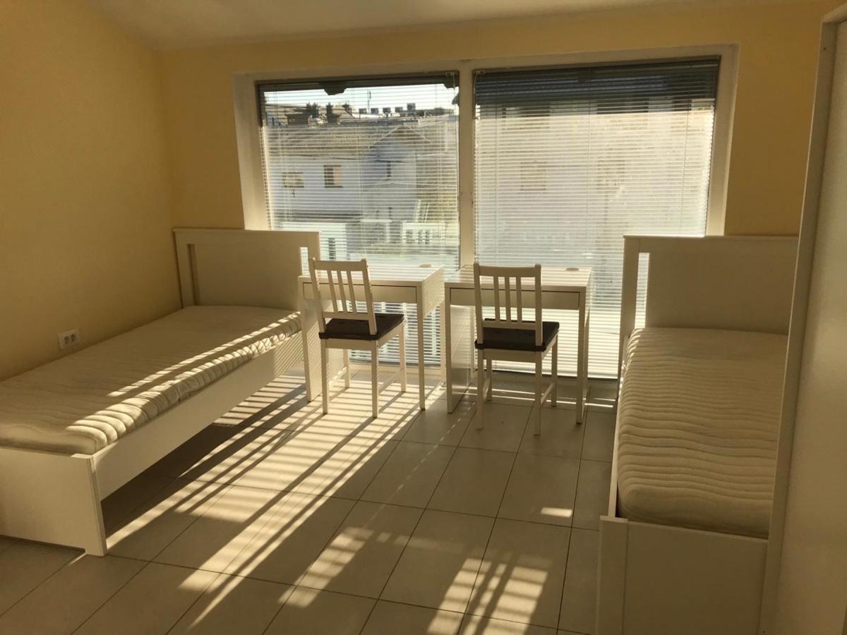 Hello Ljubljana- Green Way Rooms And Studios المظهر الخارجي الصورة