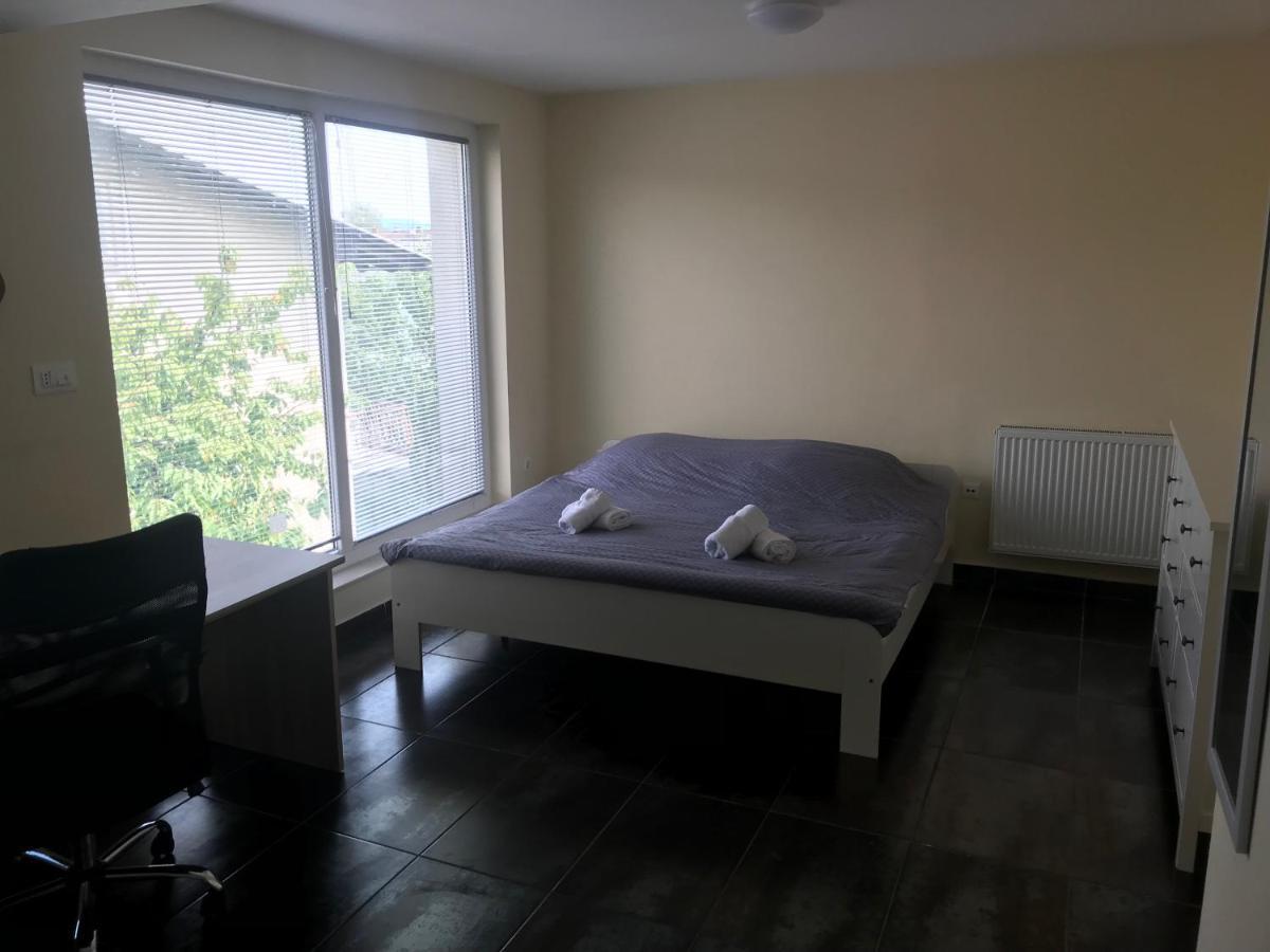 Hello Ljubljana- Green Way Rooms And Studios المظهر الخارجي الصورة